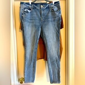 Maurice’s skinny jeans. Worn once!